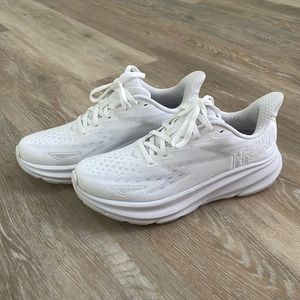 Womens Hoka Sneakers